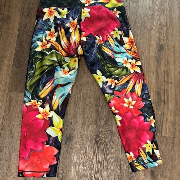 Calia Floral Leggings small yoga pants - Picture 5 of 6